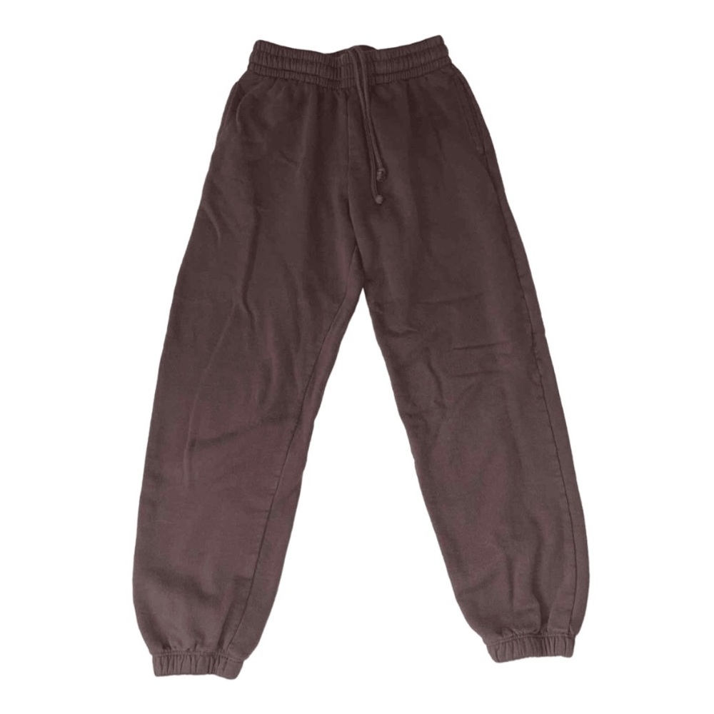 Brown jogging